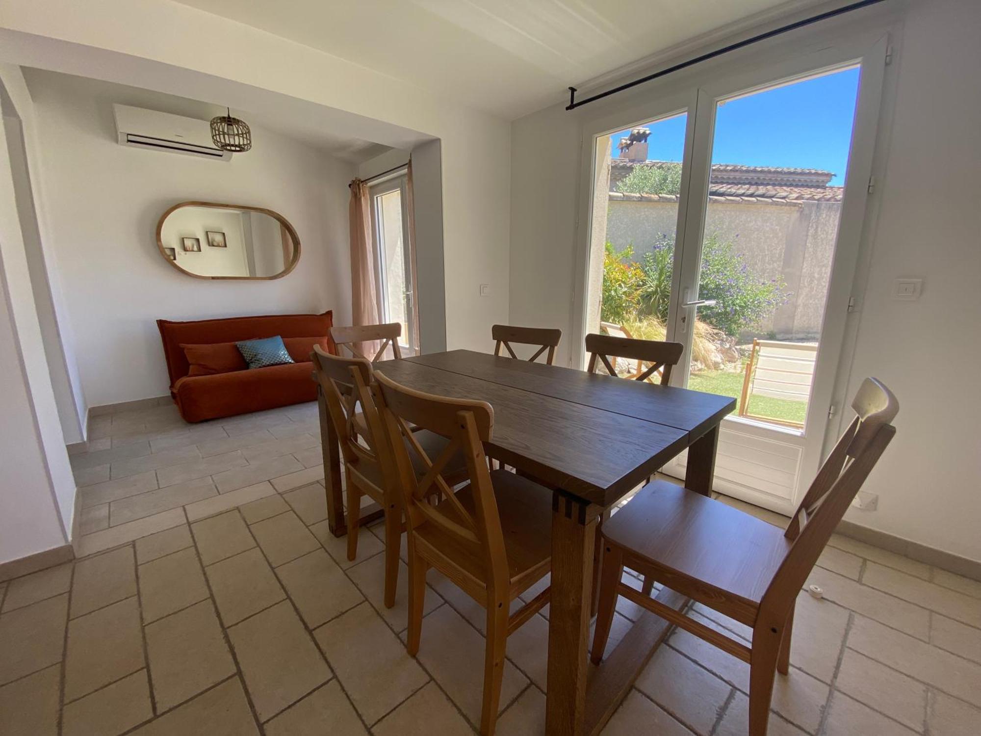 La Maison En Couleurs A 10 Min D'avignon,3 Etoiles Holiday home