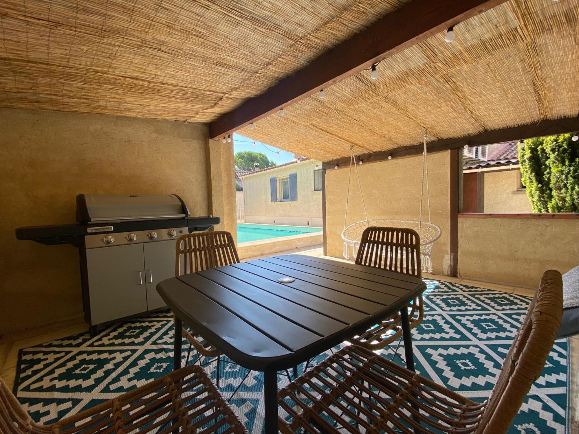 Holiday home La Maison En Couleurs A 10 Min D'avignon,3 Etoiles Vedene